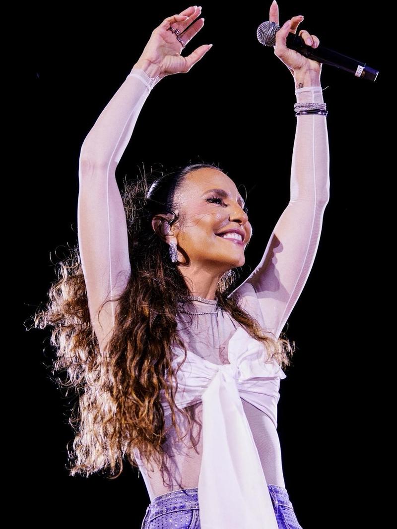 Ivete Clareou — 6